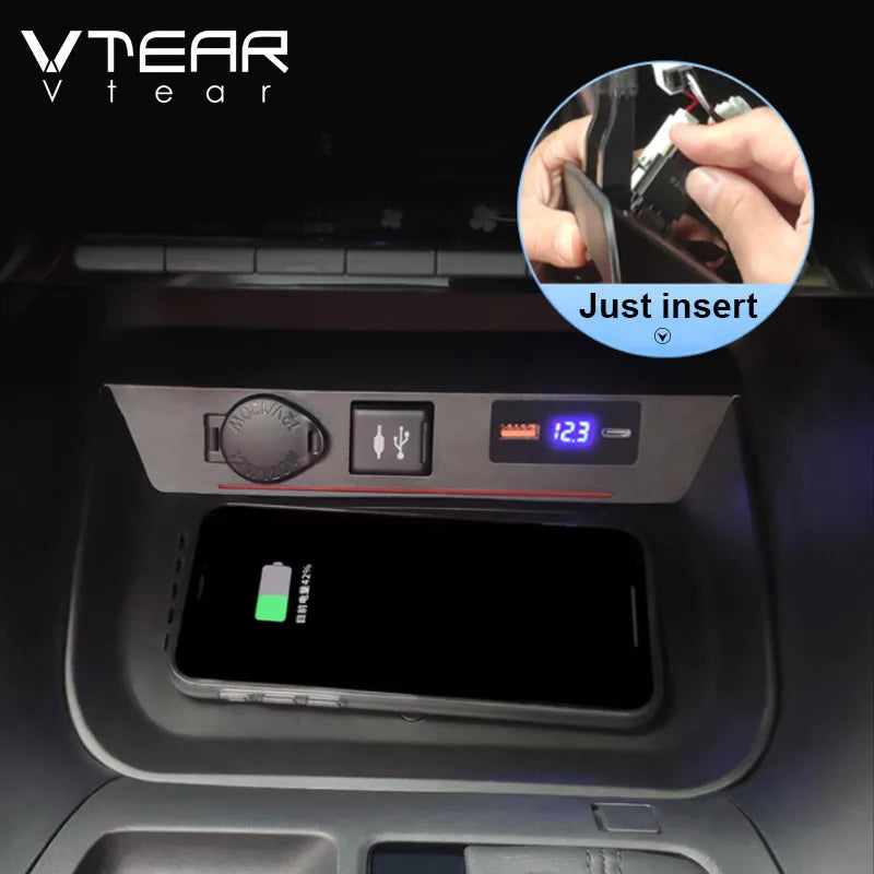 Accessories For Toyota Rav4 xa50 2020-2025 Car Wireless Charger 15W Fast Charging Phone Holder Pad Car Modification Product